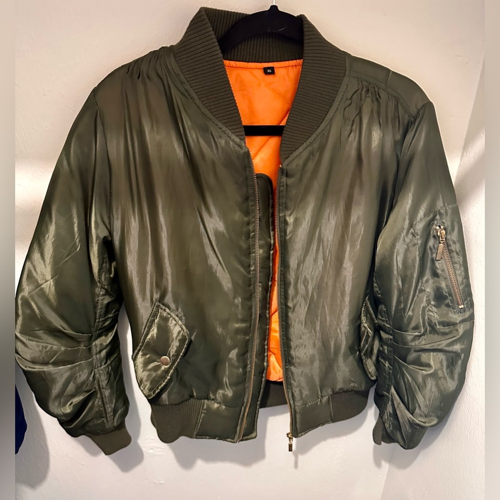 Bomber jacket